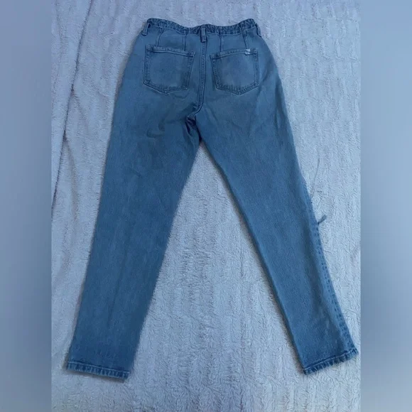 Vervet Blue Jeans - Picture 2 of 7